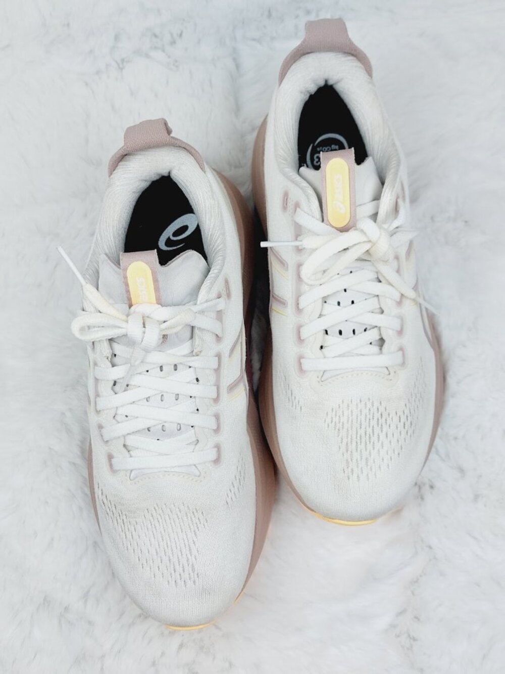 Asics Women's White Taupe Glow Gel-Kayano 32 Performance Running Shoes Sz 8.5 - Picture 3 of 10